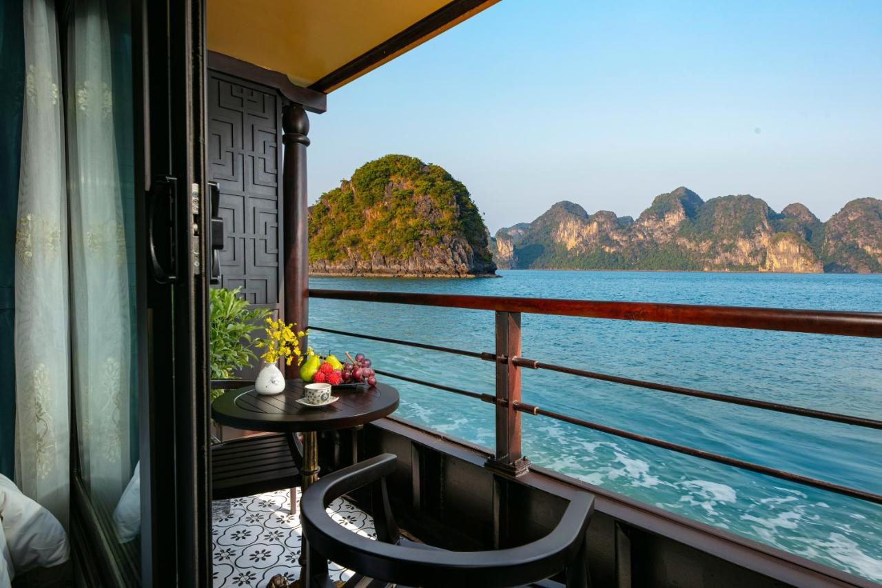 Nostalgia Halong Cruise Ξενοδοχείο Χα Λονγκ Εξωτερικό φωτογραφία